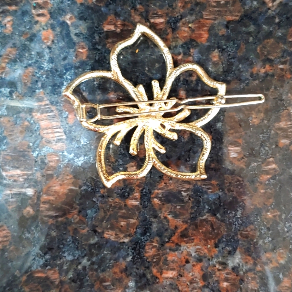 Inspired hair clip - Picture 3 of 3